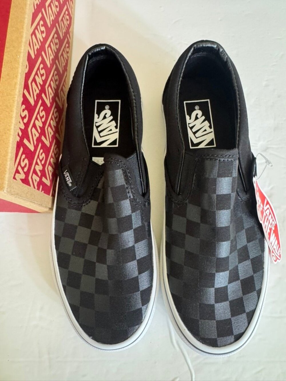 New Unisex Vans Classic Slip-On Checkerboard Shoes Sz 6.5 Women, Sz 5 Men